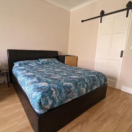 Cozy Getaway In Bunratty Apartment Clarecastle Bagian luar foto