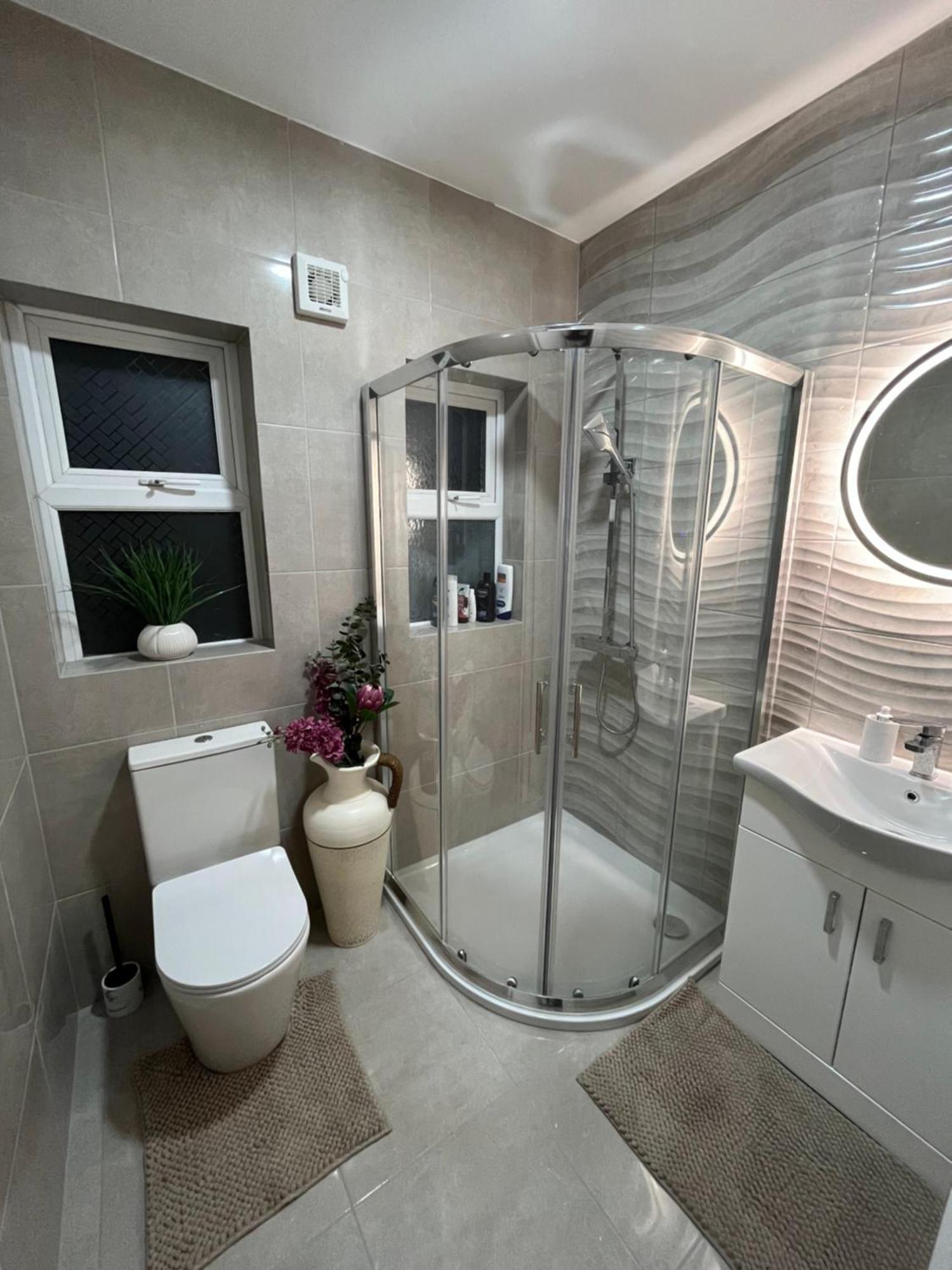 Cozy Getaway In Bunratty Apartment Clarecastle Bagian luar foto